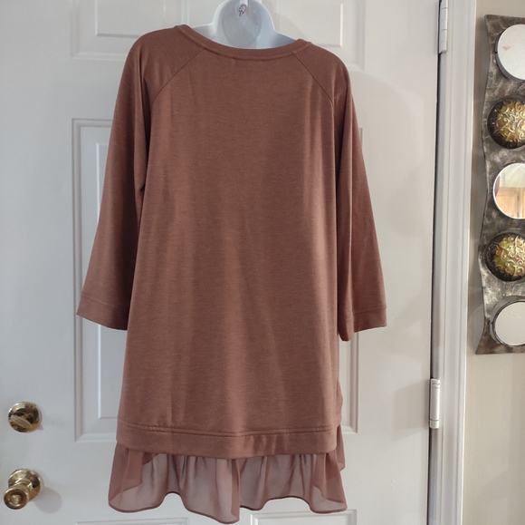 Logo Lavish Dress. Size L. NWOT - Picture 5 of 10